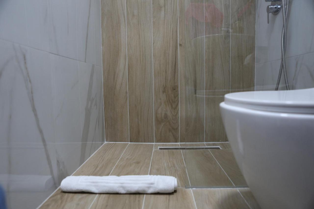 Blloku Studio Apartament Тирана Экстерьер фото