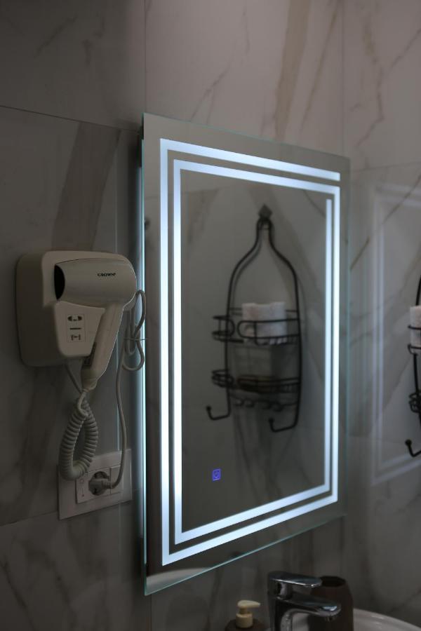 Blloku Studio Apartament Тирана Экстерьер фото