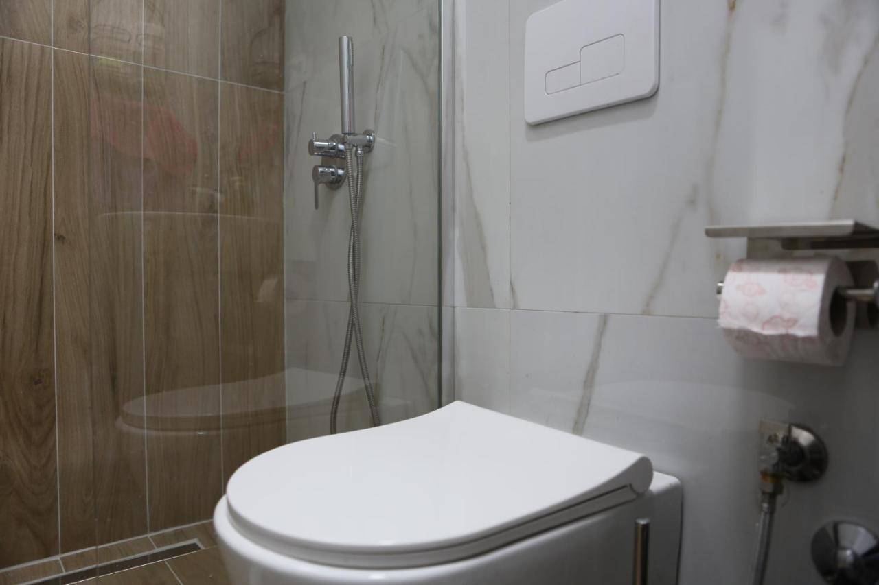 Blloku Studio Apartament Тирана Экстерьер фото